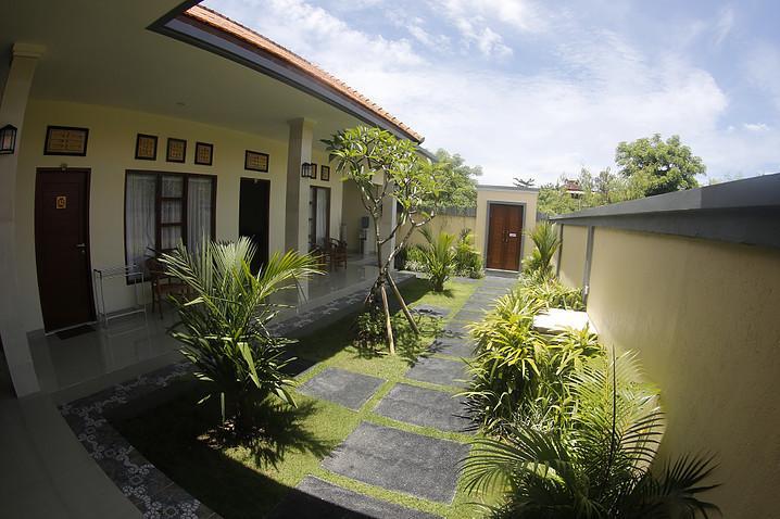 Purnama Guesthouse Canggu Zewnętrze zdjęcie
