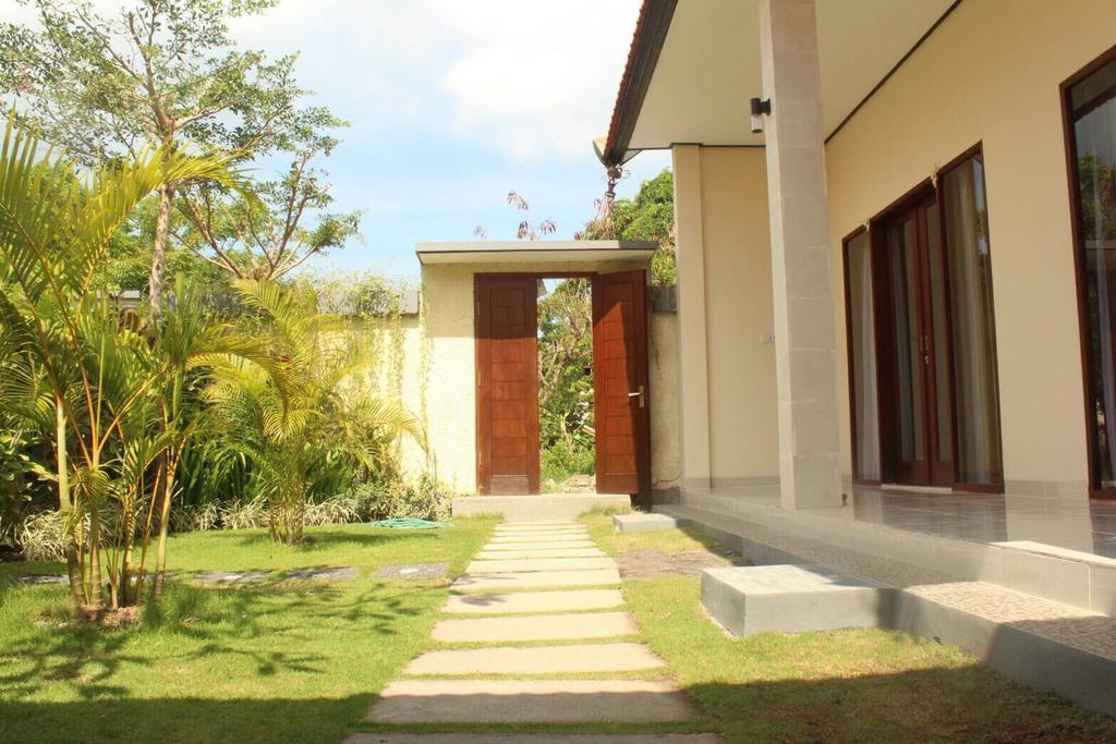 Purnama Guesthouse Canggu Zewnętrze zdjęcie